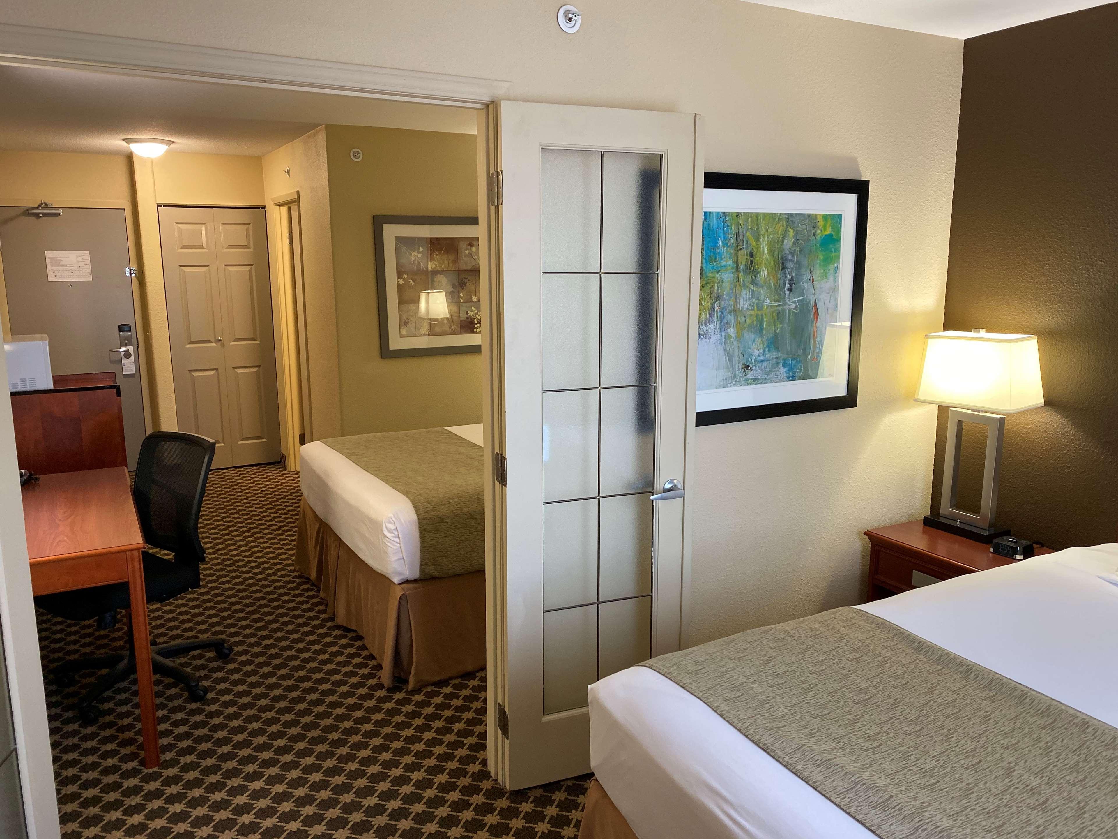 Best Western Strathmore Inn Ngoại thất bức ảnh