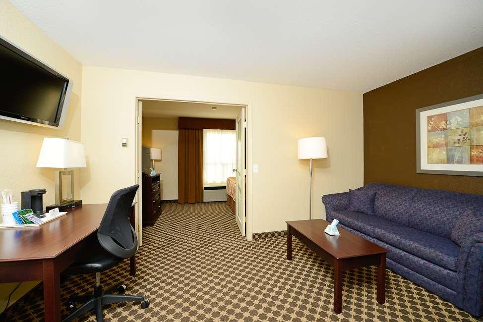 Best Western Strathmore Inn Ngoại thất bức ảnh