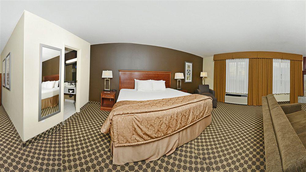 Best Western Strathmore Inn Ngoại thất bức ảnh